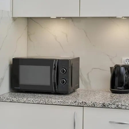 Trendy With Balcony 2 Km To Market Square By Renters * ורוצלב