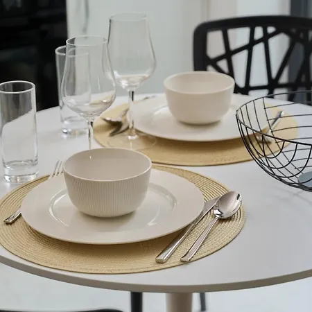 Trendy With Balcony 2 Km To Market Square By Renters דירה ורוצלב